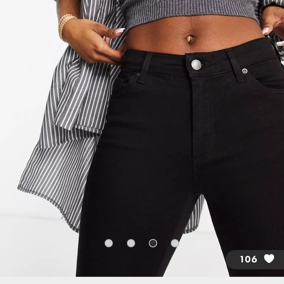 ⭐️SOLD⭐️Tall High Rise Jeans - Picture 3 of 7